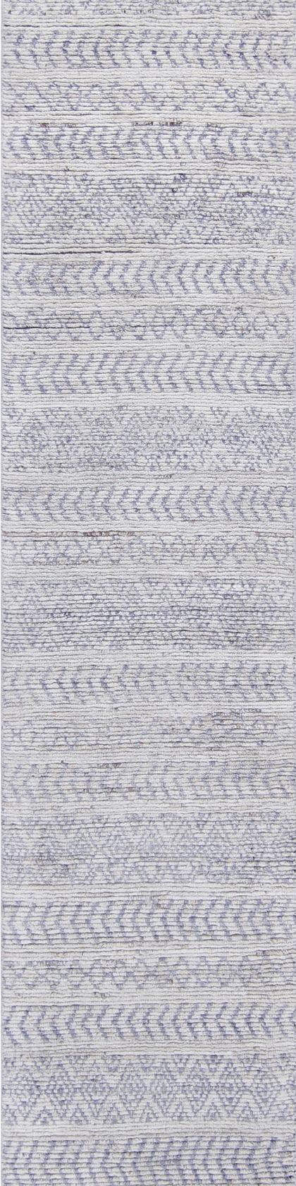 Handwoven runner rug in beige and cream, 536 × 86 cm, handwoven on our own looms