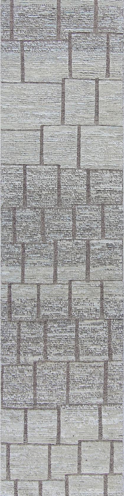 Handwoven runner rug in beige and sage, 620 × 77 cm, handwoven on our own looms