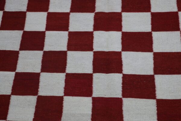 Red and White Checkered Flatweave Wool Rug for Living Spaces - Image 5