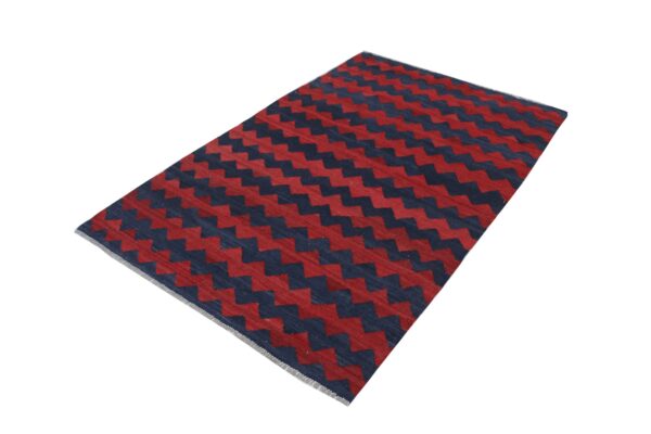 Black and Red Zigzag Flatweave Wool Rug