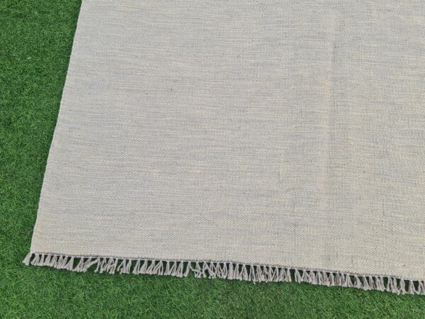 Grey Flatweave Wool Rug for Any Room - Image 5