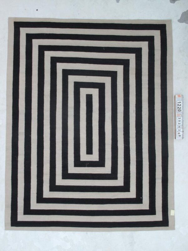 Soft and Black and White Design Flatweave Comfort Wool Rug for bedroom