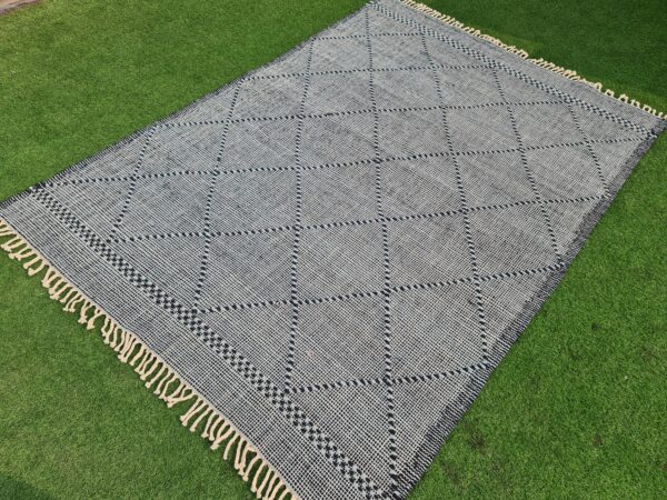 Black and Grey Geometric Flatweave Wool Rug