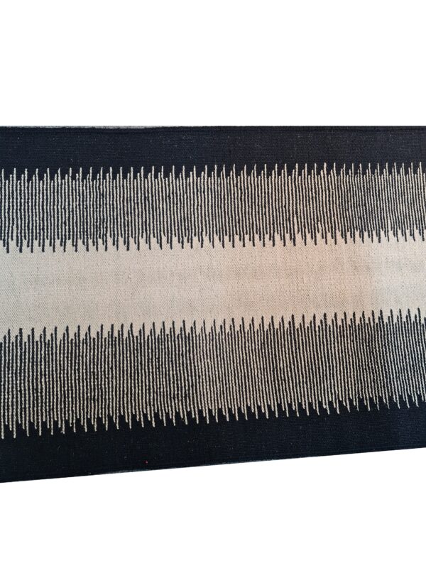 High-Contrast Striped Flatweave Wool Runner for Contemporary Entryways - Image 2