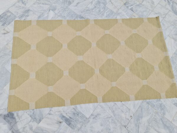 Green and Beige Geometric Flatweave Wool Rug - Image 3