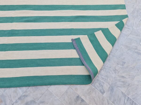 Green and White Striped Flatweave Wool Kilim for a Serene Ambiance - Image 8