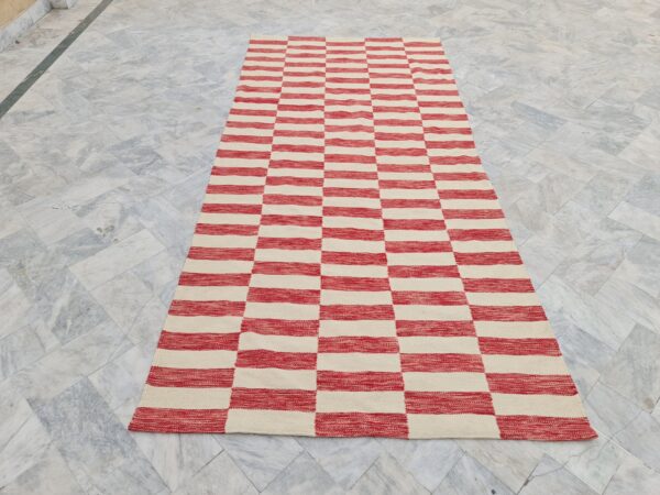 Boujad Red and White Striped Flatweave Wool Kilim for High-Traffic Areas - Image 3