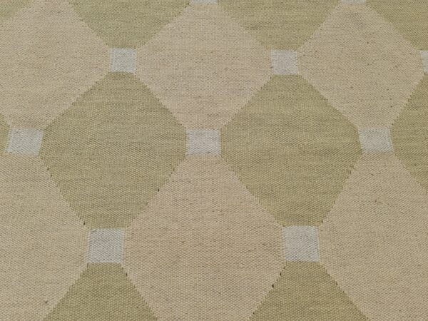 Green and Beige Geometric Flatweave Wool Rug - Image 5