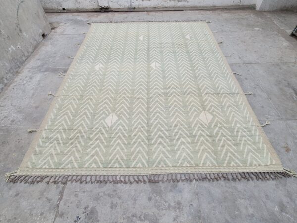 Green and White Moroccan Hand Knotted Wool Rug - Image 6