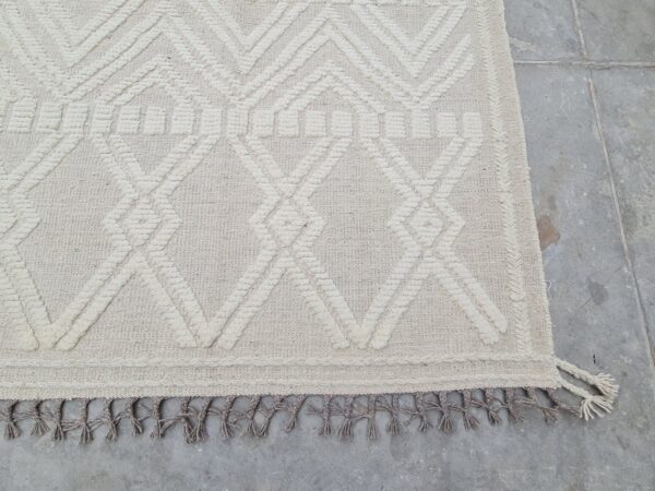 Grey and White Moroccan Hand Knotted Wool Rug - Image 4