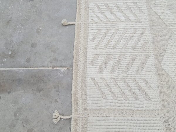 White and Beige Moroccan Hand Knotted Wool Rug - Image 7