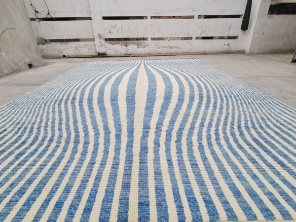 Blue and White Moroccan Hand Knotted Wool Rug - Image 5