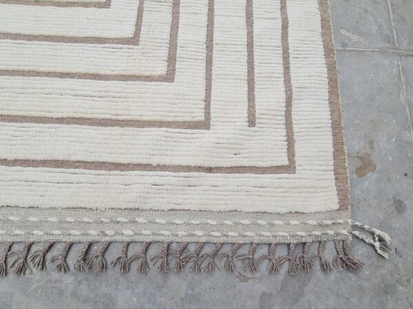 Brown and White Moroccan Hand Knotted Wool Afghan Style Rug - Image 4