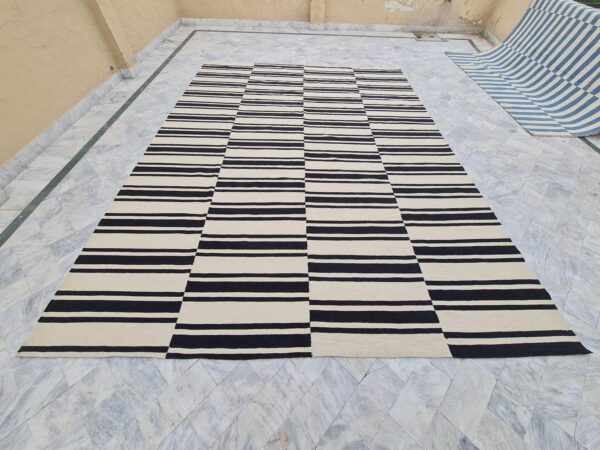 Striped Flatweave Wool Rug in Black and White for Living Areas