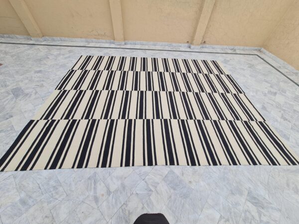 Striped Flatweave Wool Rug in Black and White for Living Areas - Image 3