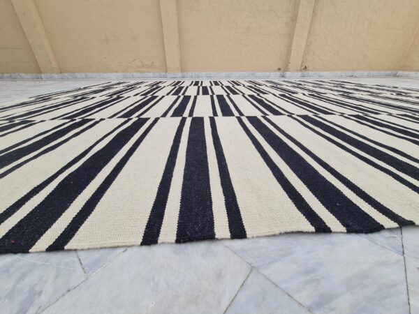 Striped Flatweave Wool Rug in Black and White for Living Areas - Image 4