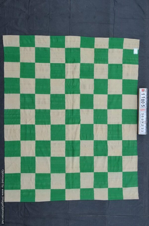 Green and White Checkered Flatweave Wool Rug - Image 2